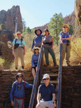 Hikers around the ladder to the amphitheater (Photo by Janet Frost)