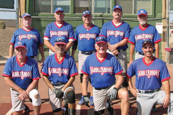 2014 Summer Season Friday Competitive League Champion – Johnston’s Pest Solutions: Back row: Mike Hamm, Doug Sweetland, Charlie LaNeve, Jim Weiss and Rick Hanson; front row: Ed Cussick, Allan Kravitz, Stu Kraft and Harold Weinenger; photo by Pat Tiefenbach