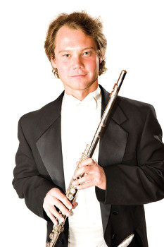 Flutist Alexander Lipay