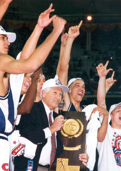 1997 NCAA National Champions Arizona Wildcats with Coach Lute Olson.