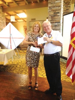 Bob Allen awards cash donations from Rotary Club of SaddleBrooke