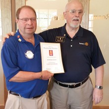 President Dick Kroese and Rotary District 5500 Presenter Joe Hentges; photo by Savo Fries